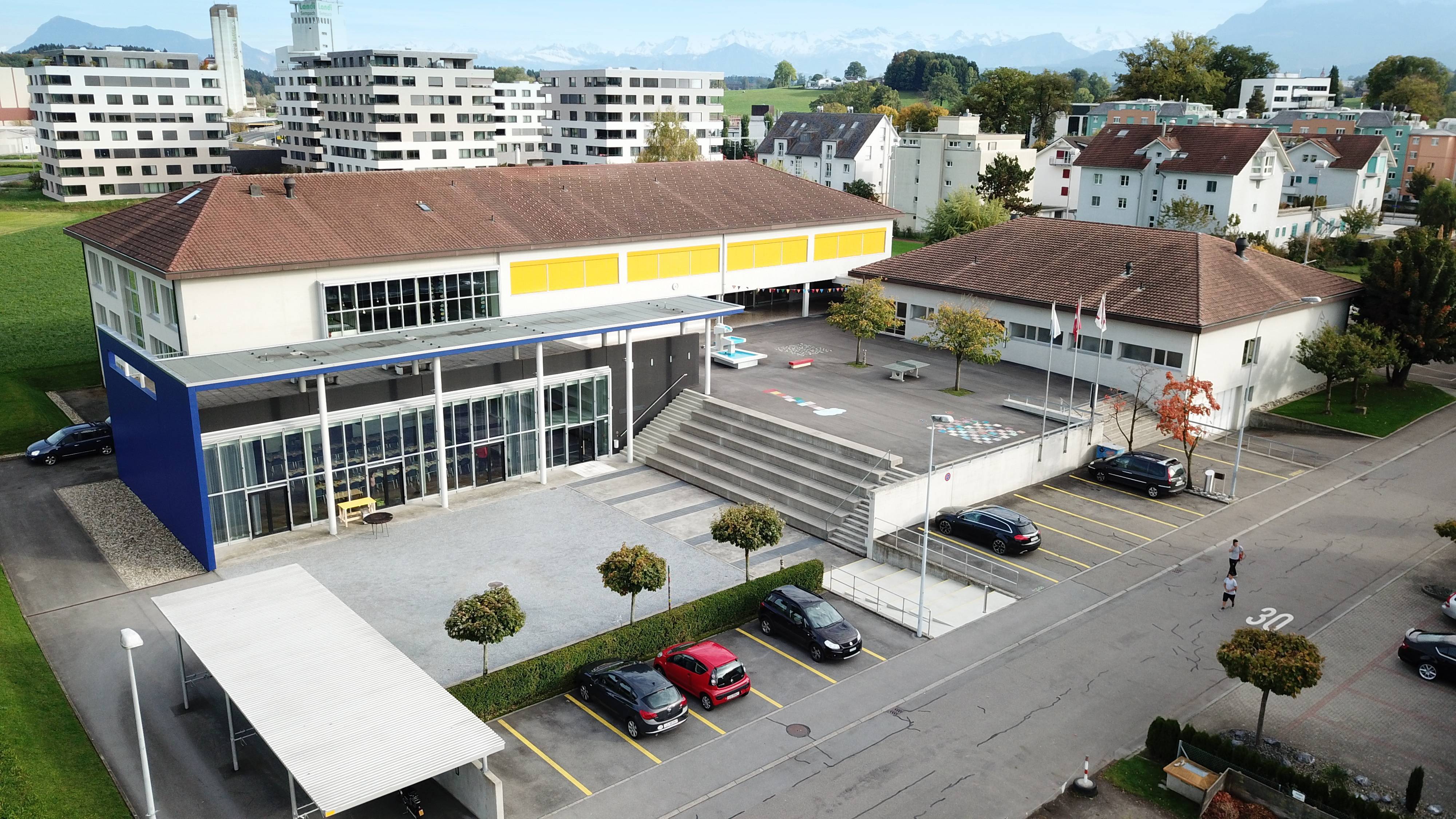 Schul- und Sportanlage Sempach Station